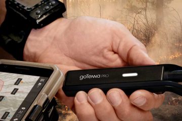 Wildfire fighter with goTenna Pro and Pro App